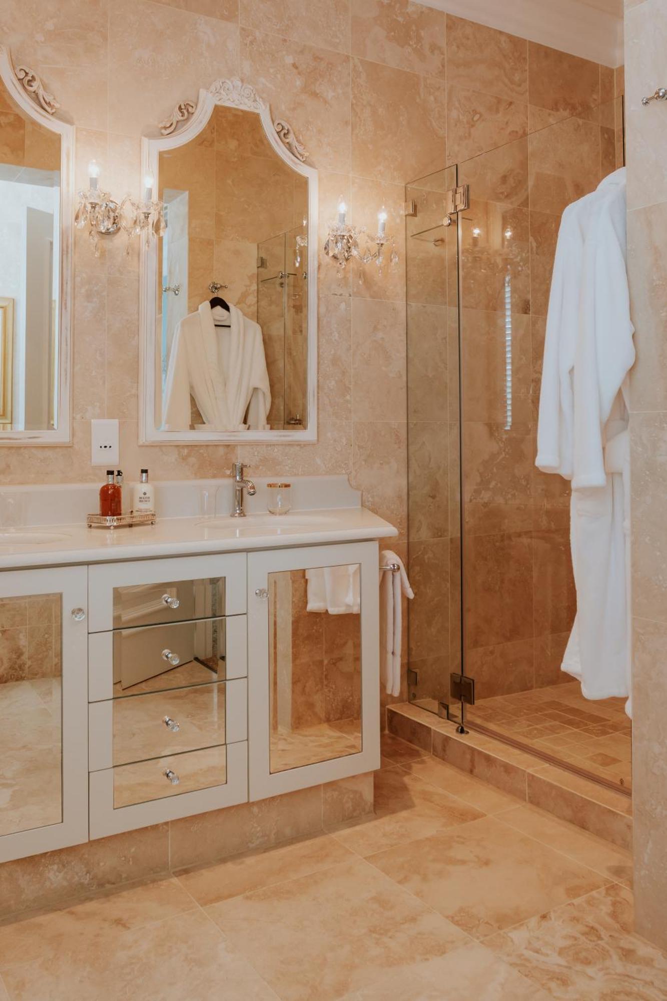 The Light House Boutique Suites Paarl Room photo